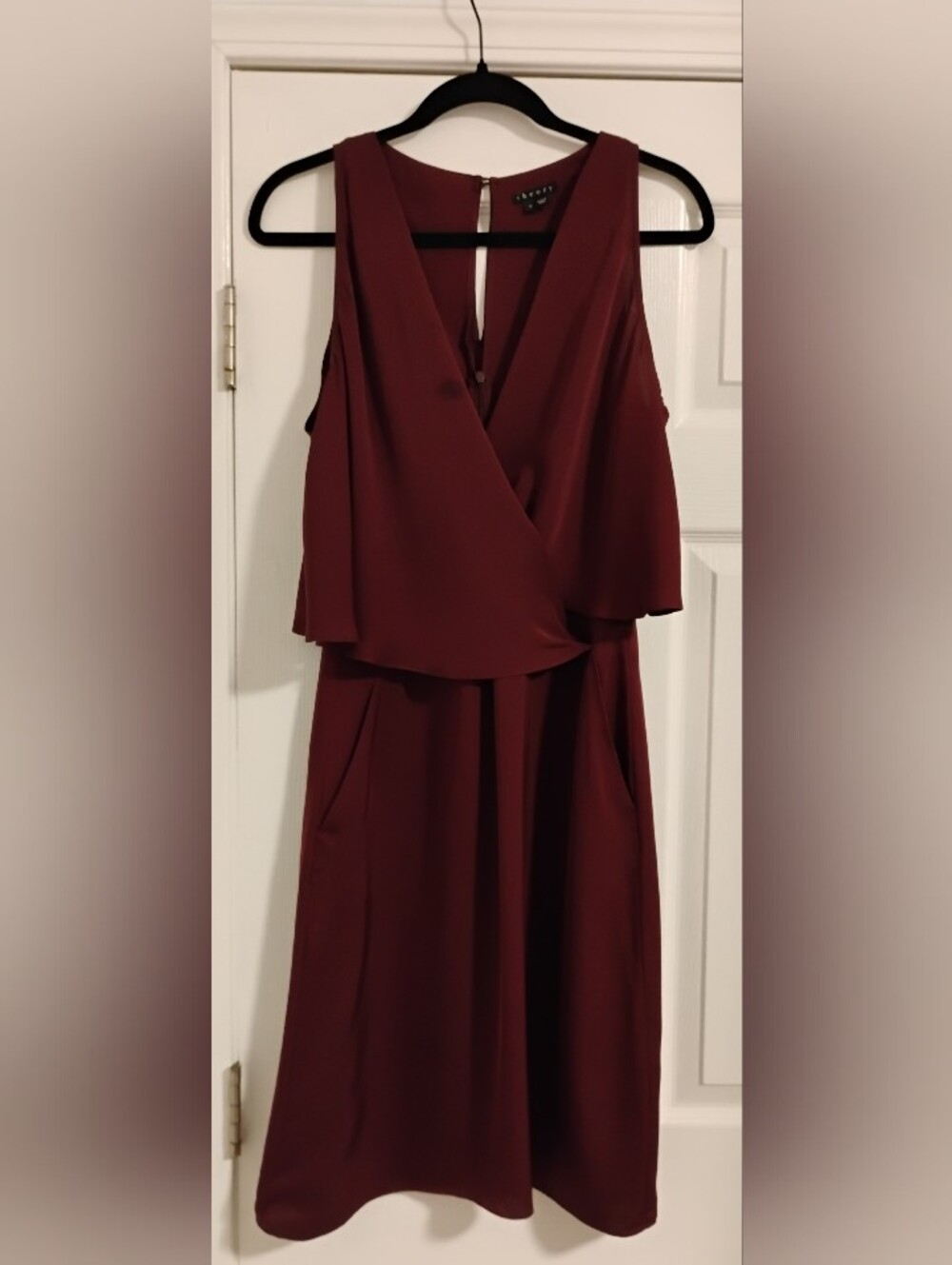 Theory Osteen Sleeveless Dress 100% Silk Knee-Length in Dark Burgundy